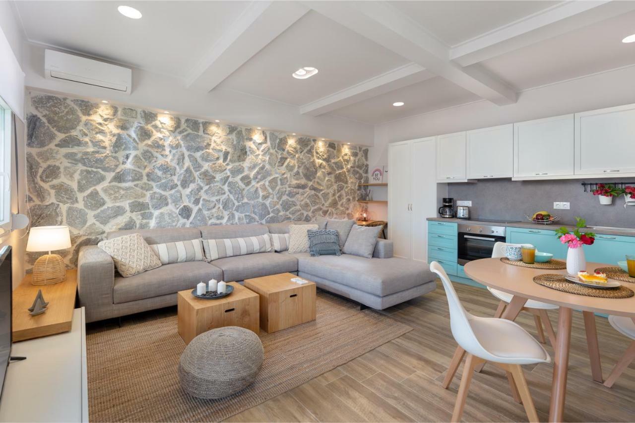 Rapanos Apartments Παλαιοκαστρίτσα Εξωτερικό φωτογραφία